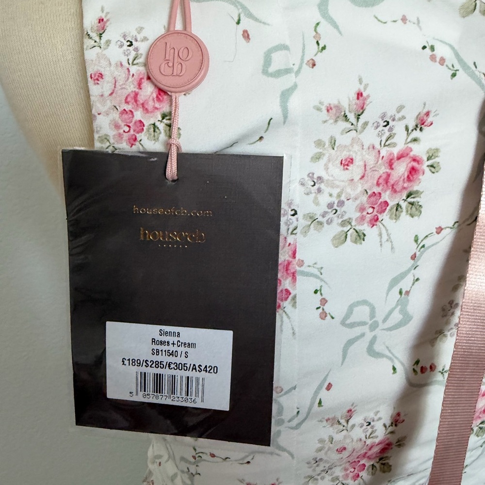 House of CB Sienna
Rose Print Stretch Cotton Lace Up Midi Dress - Picture 5 of 7